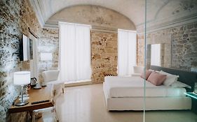 Ambrosia-Timeless Hosting