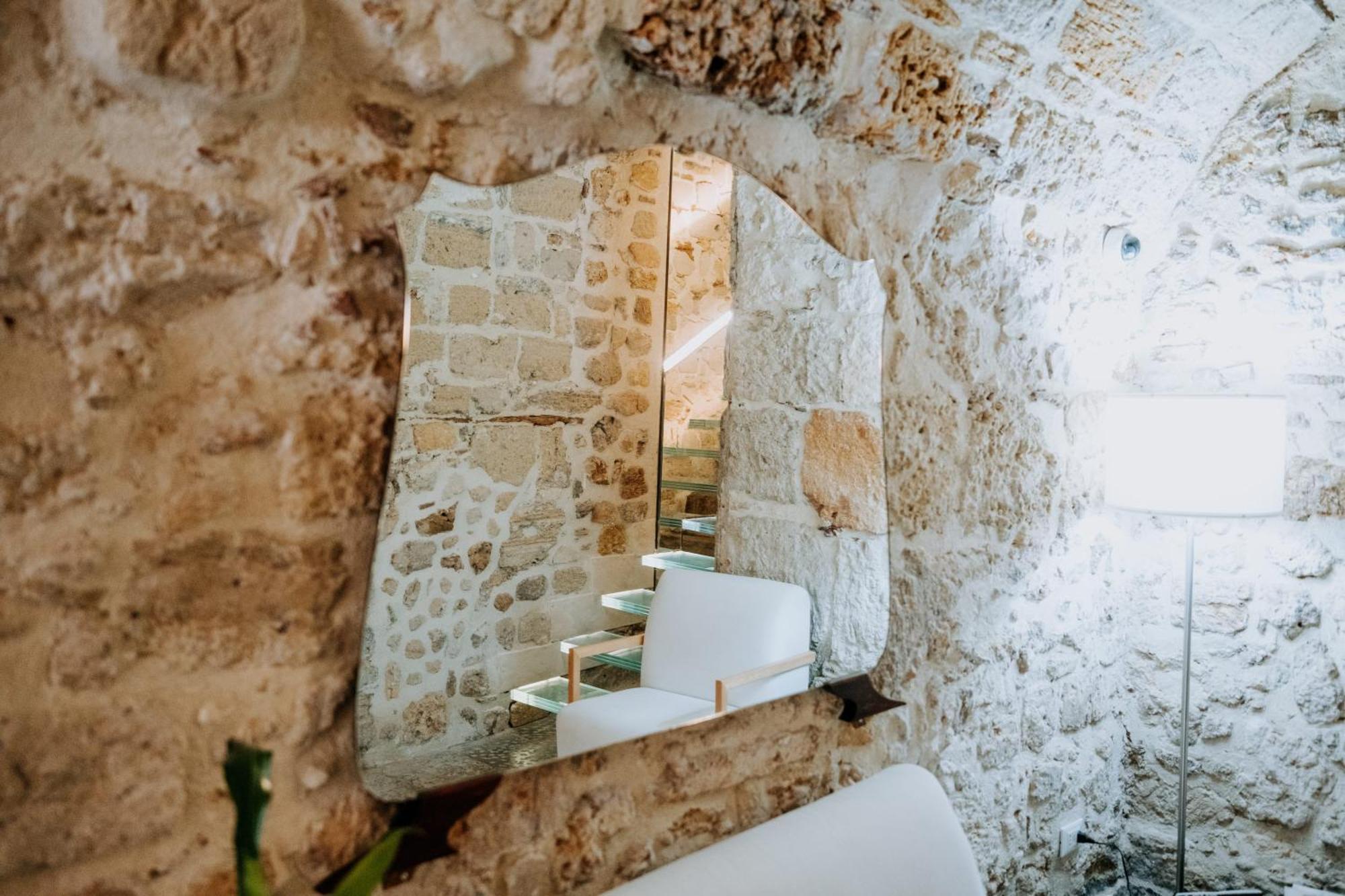 Hotel Ambrosia-Timeless Hosting Palermo Exterior foto