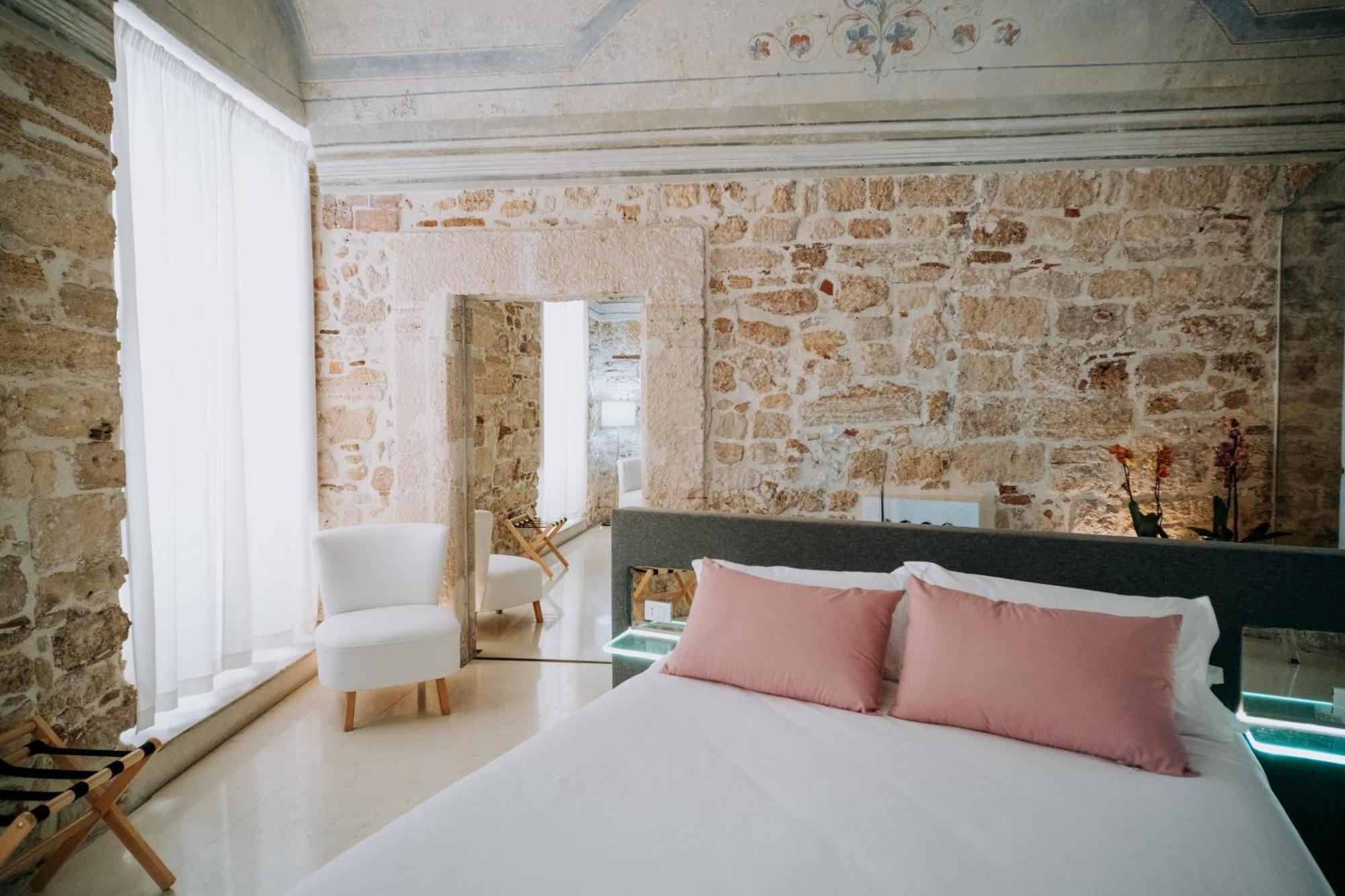 Hotel Ambrosia-Timeless Hosting Palermo Exterior foto