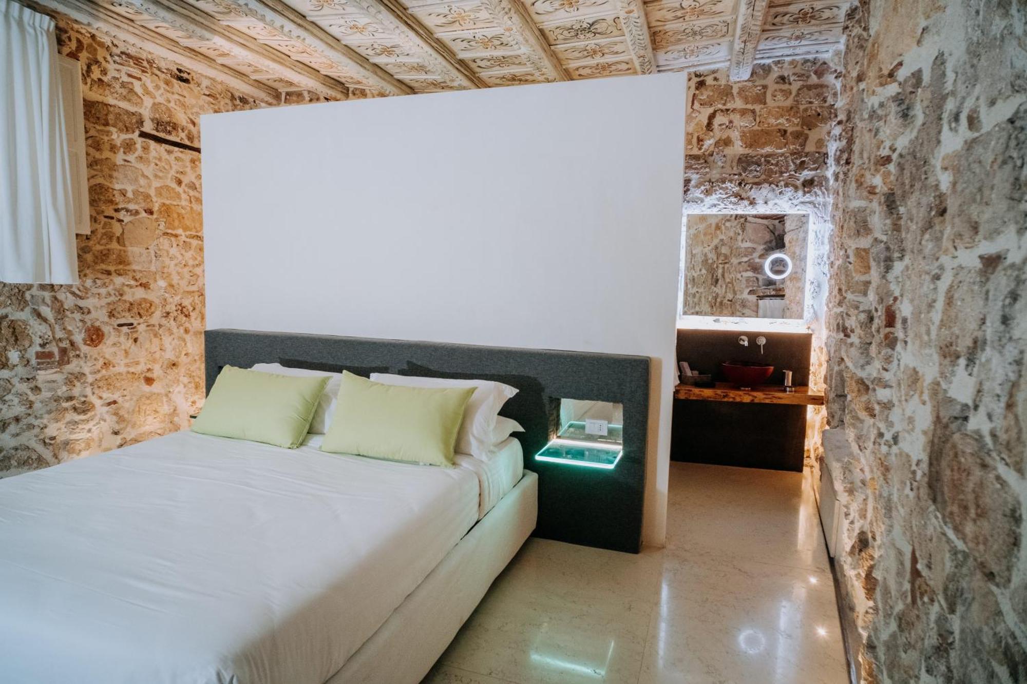 Hotel Ambrosia-Timeless Hosting Palermo Exterior foto